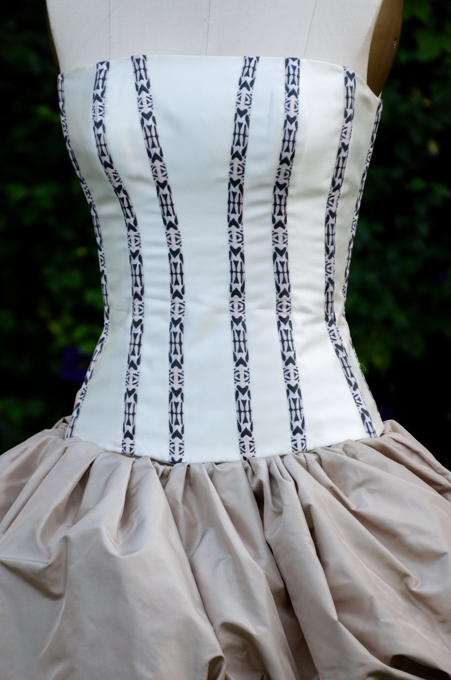 Elysia Corset